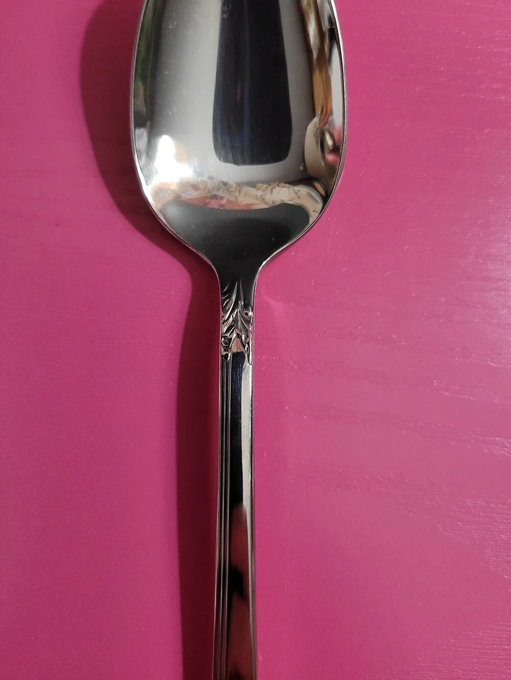 Oneida Golden Damask Rose Teaspoon Stainless Gold Accent (1392)